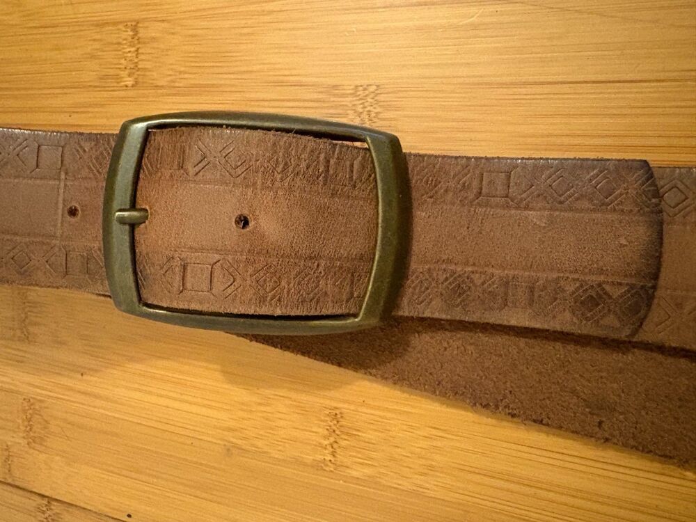 Vtg GAP Belt Mens 38 Embossed Wide Brown Leather Brass Buckle